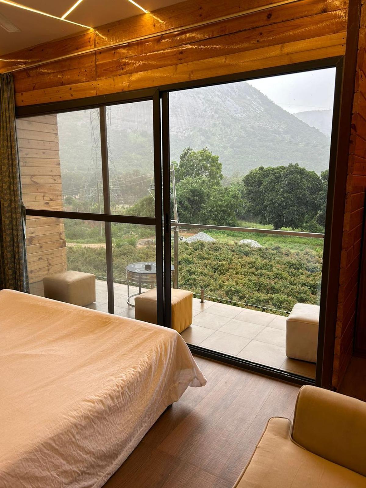 Stone Hills Hotel Nandigunda Exterior photo